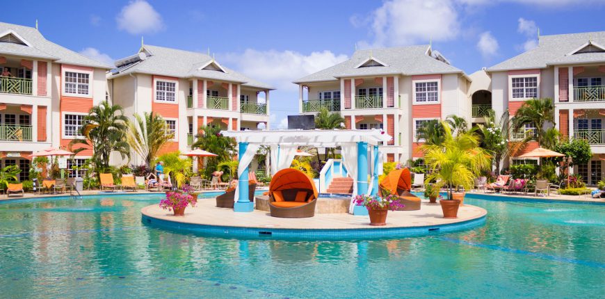 Bay Gardens Beach Resort & Spa